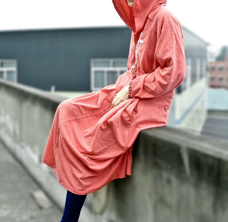 带帽针织手工刺绣连衣裙（图ZMzYxMjUwMDA=） - 休闲/流行服饰 - 站酷设计师王善斌原创素材 - 站酷ZCOOL