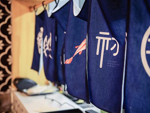 咖喱日料店（个人主页-ZMzcxNzU2MDA=） - 环境/建筑摄影 - 站酷设计师丨多鱼丨原创素材 - 站酷ZCOOL