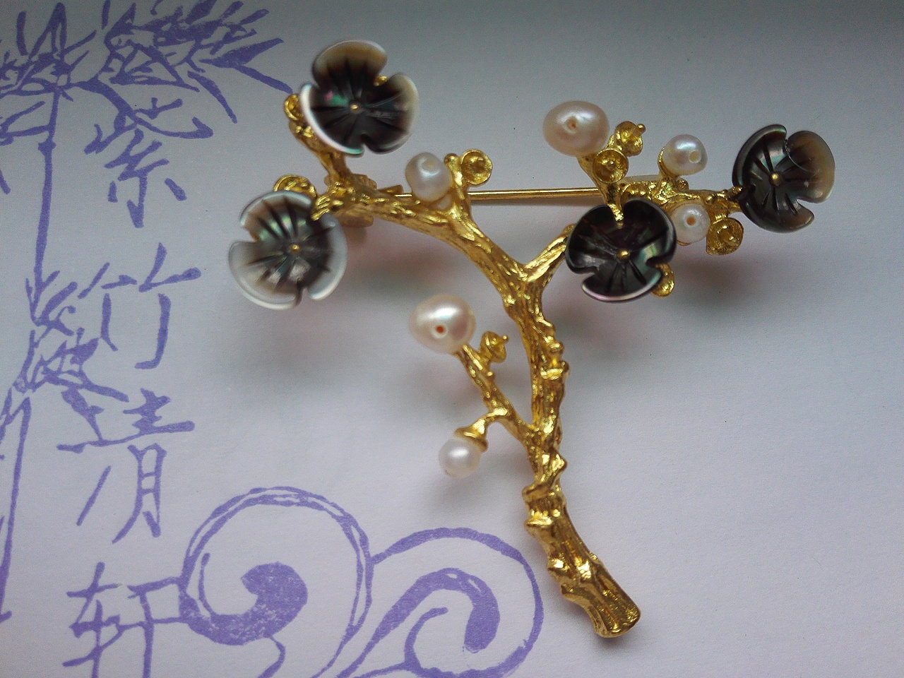 珍珠胸针集合（图ZNTU2MTA3NjA=） - 首饰设计 - 站酷设计师朔月淮修原创素材 - 站酷ZCOOL