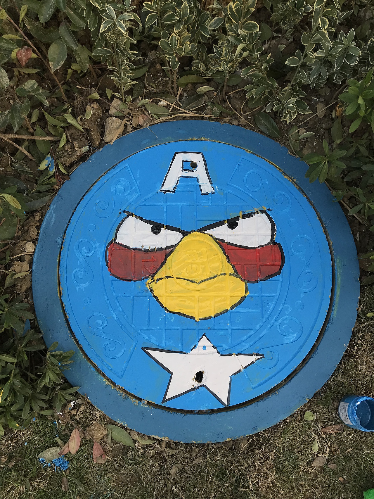 窨井盖涂鸦（图ZMTEwNjY4NDcy） - 新锐潮流插画 - 站酷设计师和玺彩绘原创素材 - 站酷ZCOOL