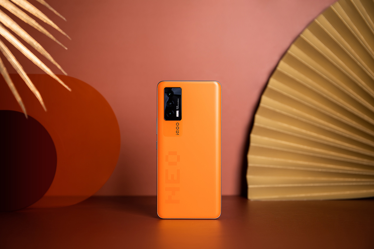 iqoo neo 5 丨像素橙