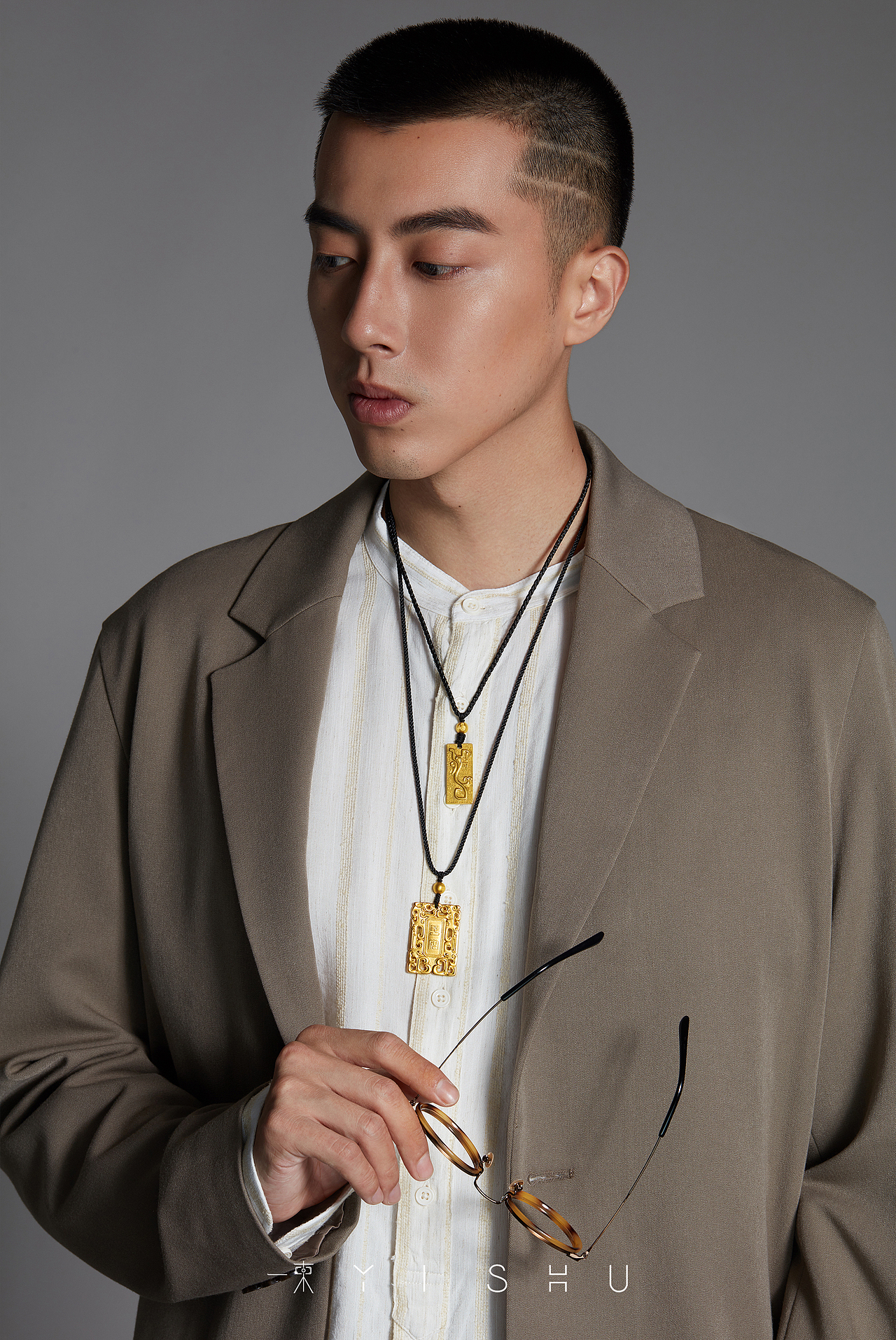 周大福｜一束摄影^传承（图ZMTg4MjM1Mzcy） - 时尚/艺术摄影 - 站酷设计师一束摄影Ray原创素材 - 站酷ZCOOL