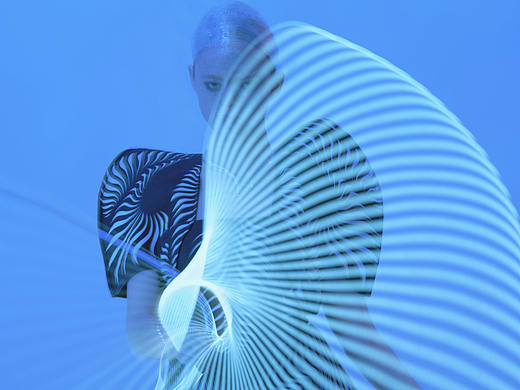 一组未来感时尚大片创作