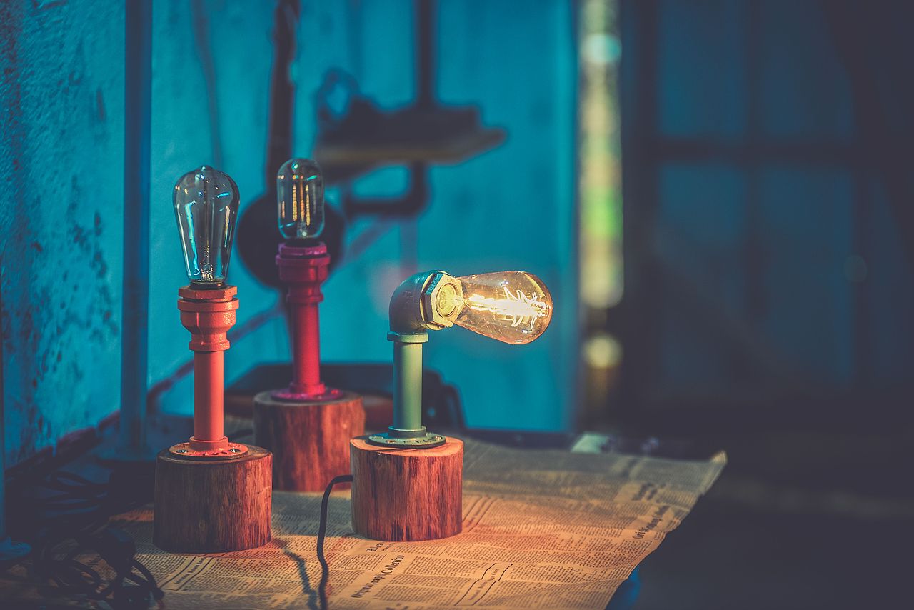 工业风台灯 原木台灯 原创设计酒吧 咖啡店 装饰灯