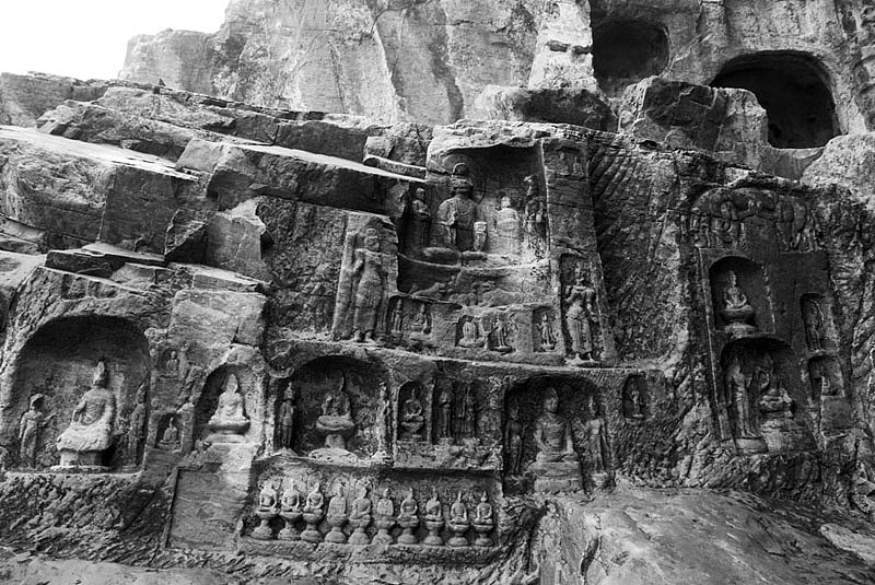 龙门石窟（图ZMTU3NDUzNg==） - 人文/纪实摄影 - 站酷设计师石头行者原创素材 - 站酷ZCOOL