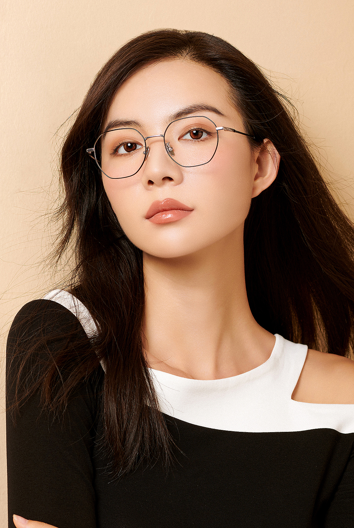 眼镜模特摄影 | 洛克卡西 ✖ 飞视觉 FLY VISION