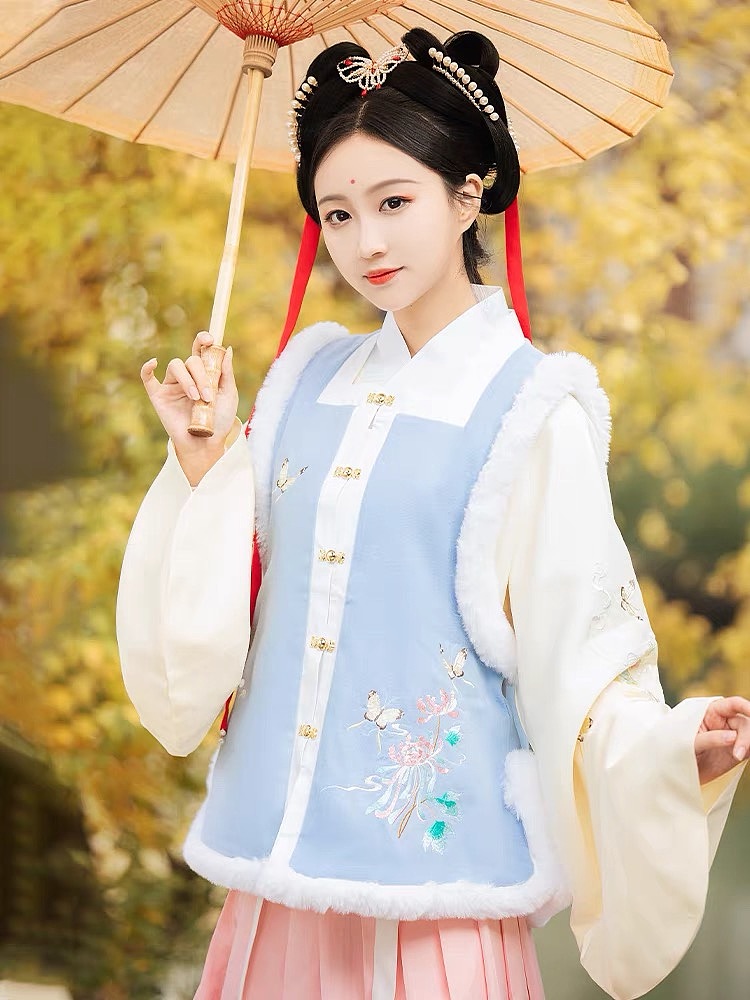 ［汉服设计］菊花玄凤鹦鹉明制方领比甲短袄裙～已授权