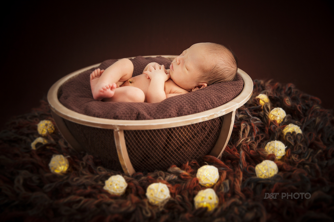 超可爱的新生儿