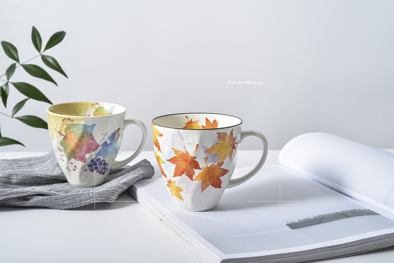 日本和蓝马克杯