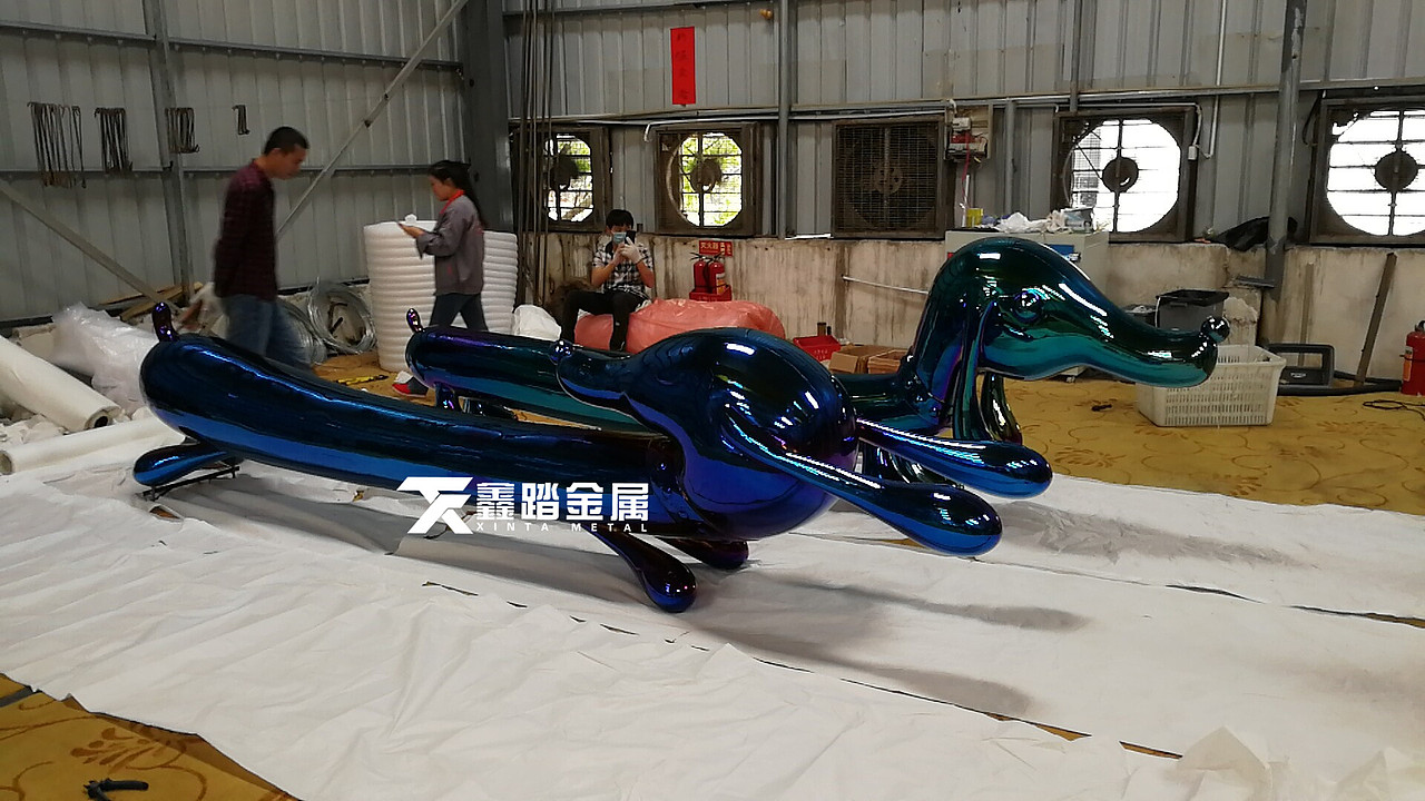 园林景观小品雕塑图片 艺术景观云朵雕塑 不锈钢雕塑