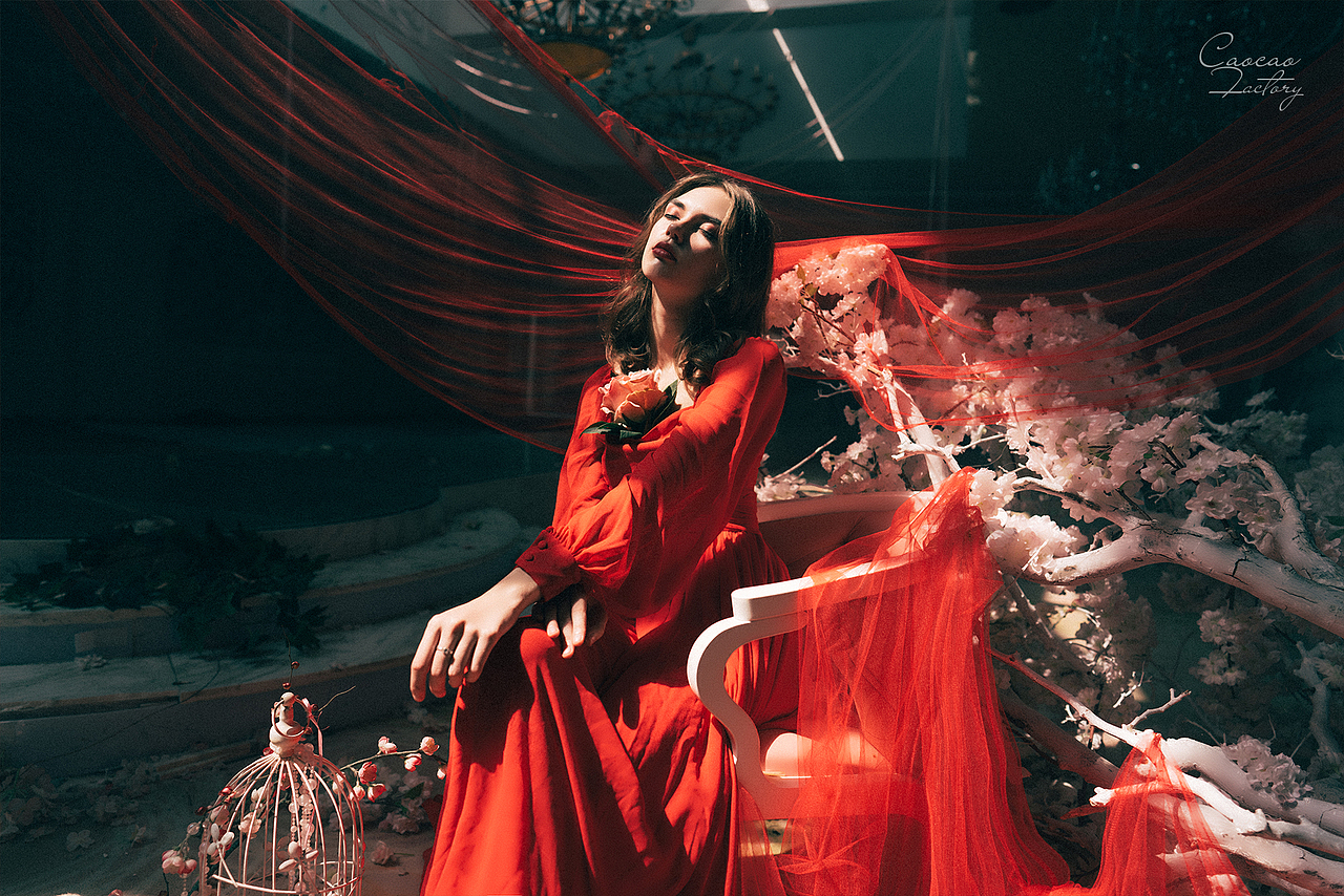 「霓裳羽衣浮生梦」