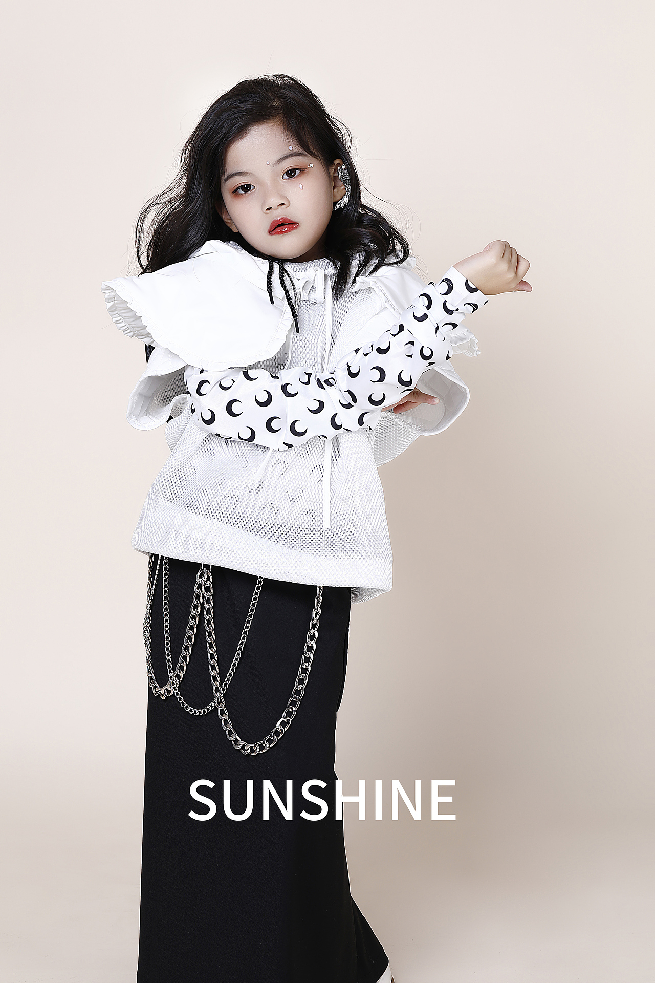 兒童模卡制作|白色套系（圖ZMjcyOTMxMzQ4） - 人像攝影 - 站酷設計師微光攝影工作室原創(chuàng)素材 - 站酷ZCOOL