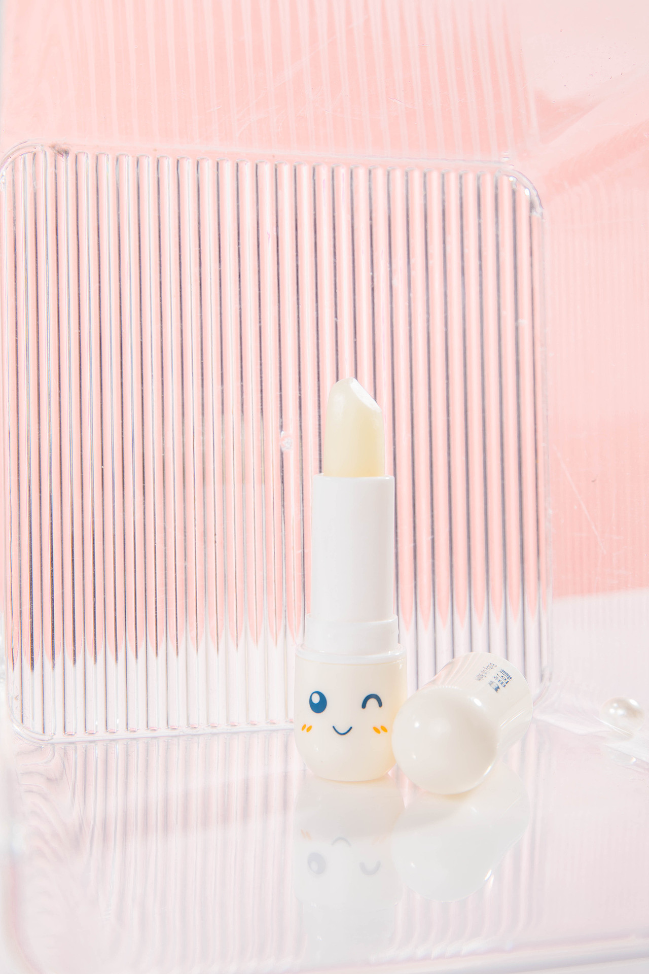 润唇膏（图ZMjM2MTE1NDky） - 产品摄影 - 站酷设计师HAOYU宇原创素材 - 站酷ZCOOL