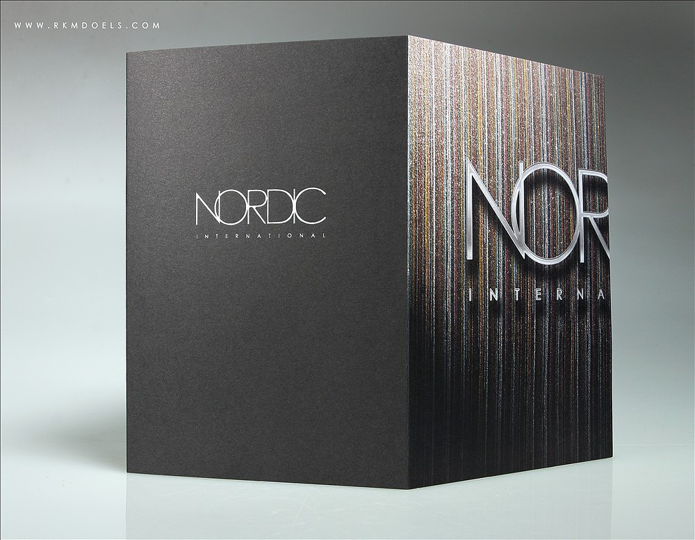 nodic系列设计——logo，名片，折页，海报（图ZMzUxMDYxMg==） - 品牌 - 站酷设计师亚历山大不失眠原创素材 - 站酷ZCOOL
