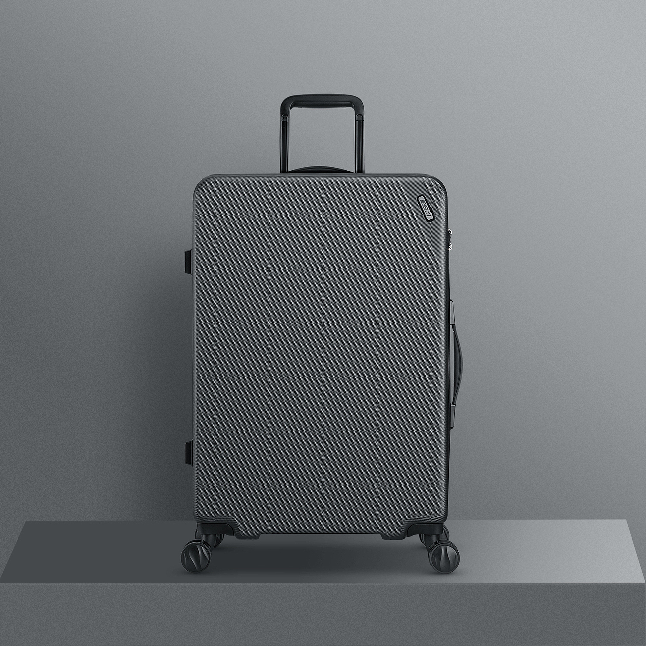 PC箱铝合金拉杆箱拍摄旅行箱行李箱拍摄广告拍摄