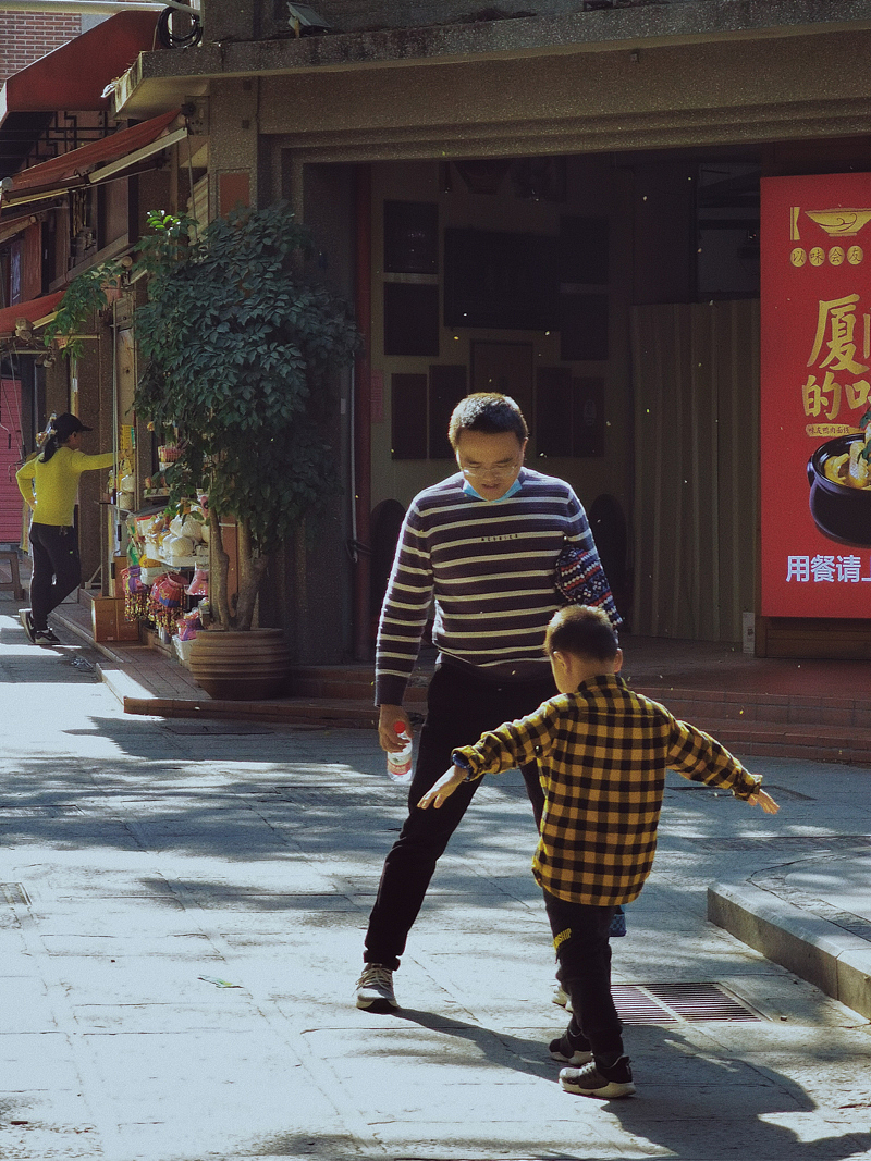 “在一起” X HUAWEI（图ZMjQ0Mjg1ODQ0） - 人文/纪实摄影 - 站酷设计师海螺壳原创素材 - 站酷ZCOOL
