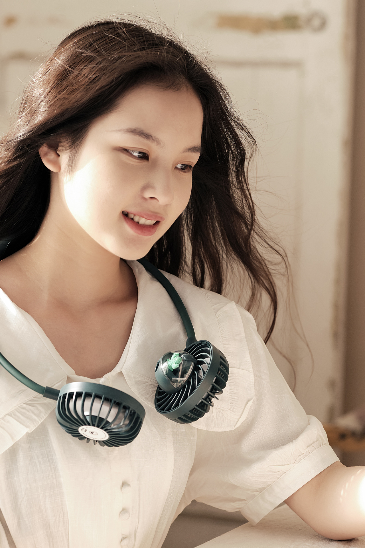 桸桸 @一口甘子 调色输出:@富士李里 视频:@富士李里 模特:豆芽 车刎