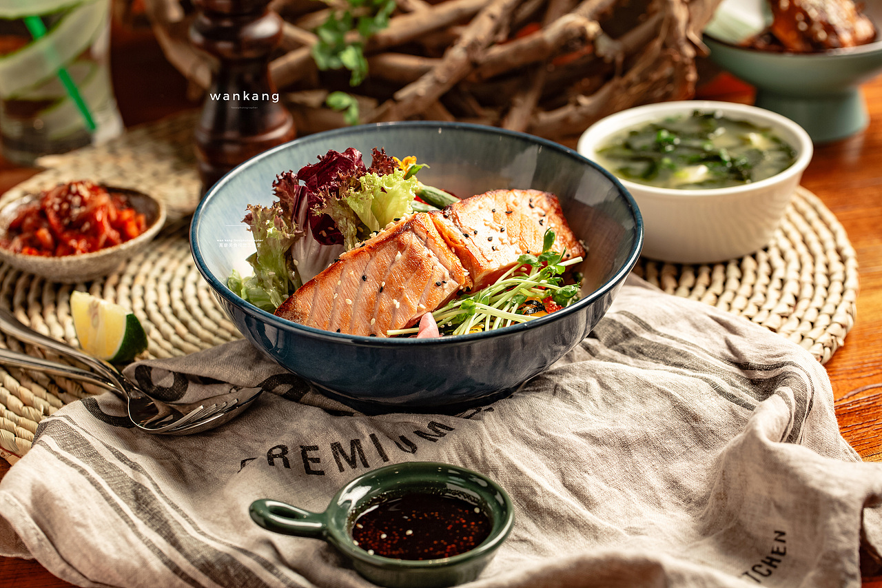 营养不会胖的神奇食物--夏威夷poke饭（图ZMTYwMjEyMzUy） - 产品摄影 - 站酷设计师3个苹果原创素材 - 站酷ZCOOL