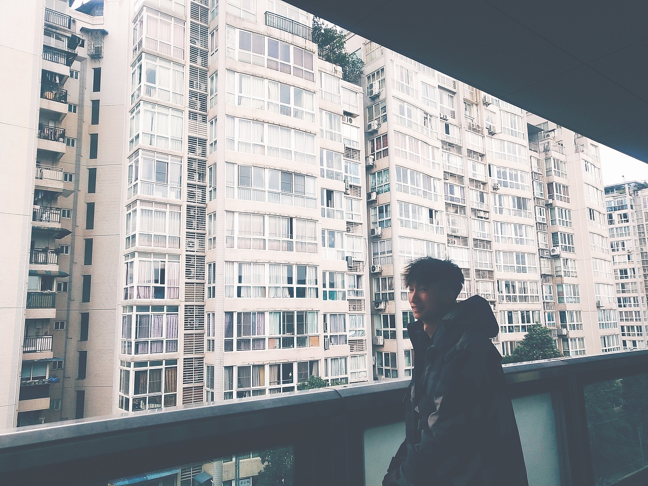 爱生活爱摄影也爱她