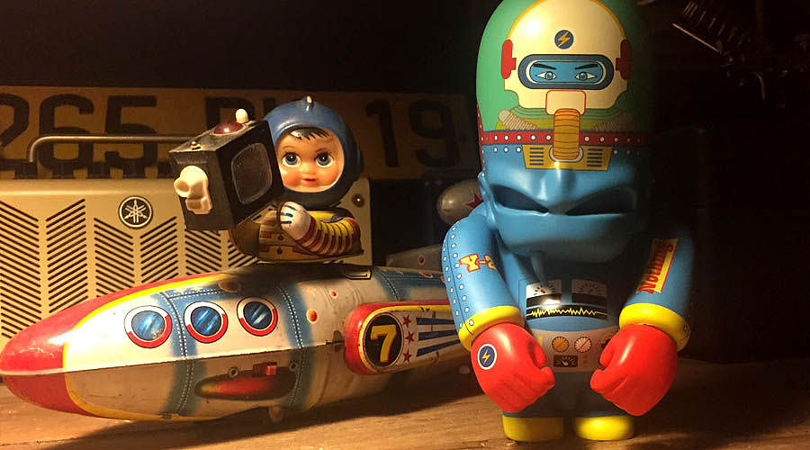 NOTHING STUDIO 公仔-坠落在火星