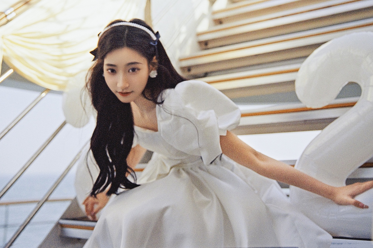 22岁生日的赵丽思（图ZMjg0OTQzODky） - 人像摄影 - 站酷设计师萌又三岁原创素材 - 站酷ZCOOL