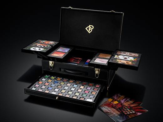 完美日记2020眼影王者大礼盒