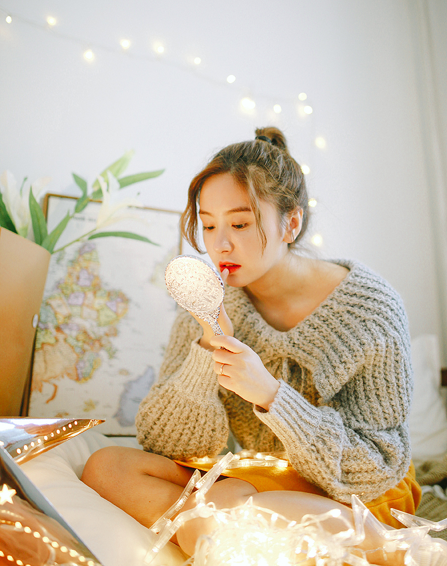 {海德娜娜}十二月微光（图ZMzg1Nzc4NjQ=） - 人像摄影 - 站酷设计师hidenana海德娜娜原创素材 - 站酷ZCOOL