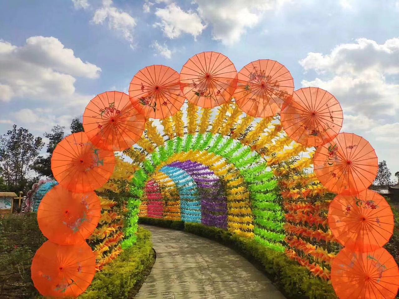 荷兰风车木质风车风车节油纸伞活动策划场地布置厂家