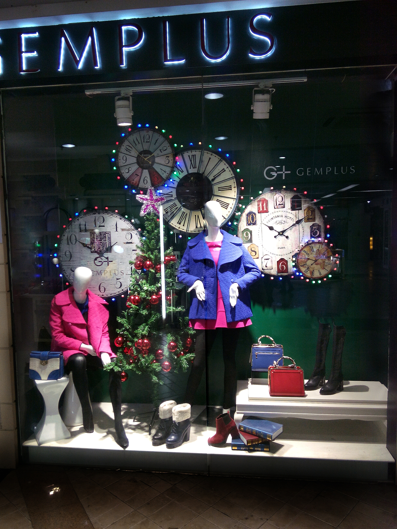 復(fù)古的鐘·14年圣誕整理（圖ZMzgyNzIwNzI=） - 其他 - 站酷設(shè)計(jì)師秦泓原創(chuàng)素材 - 站酷ZCOOL