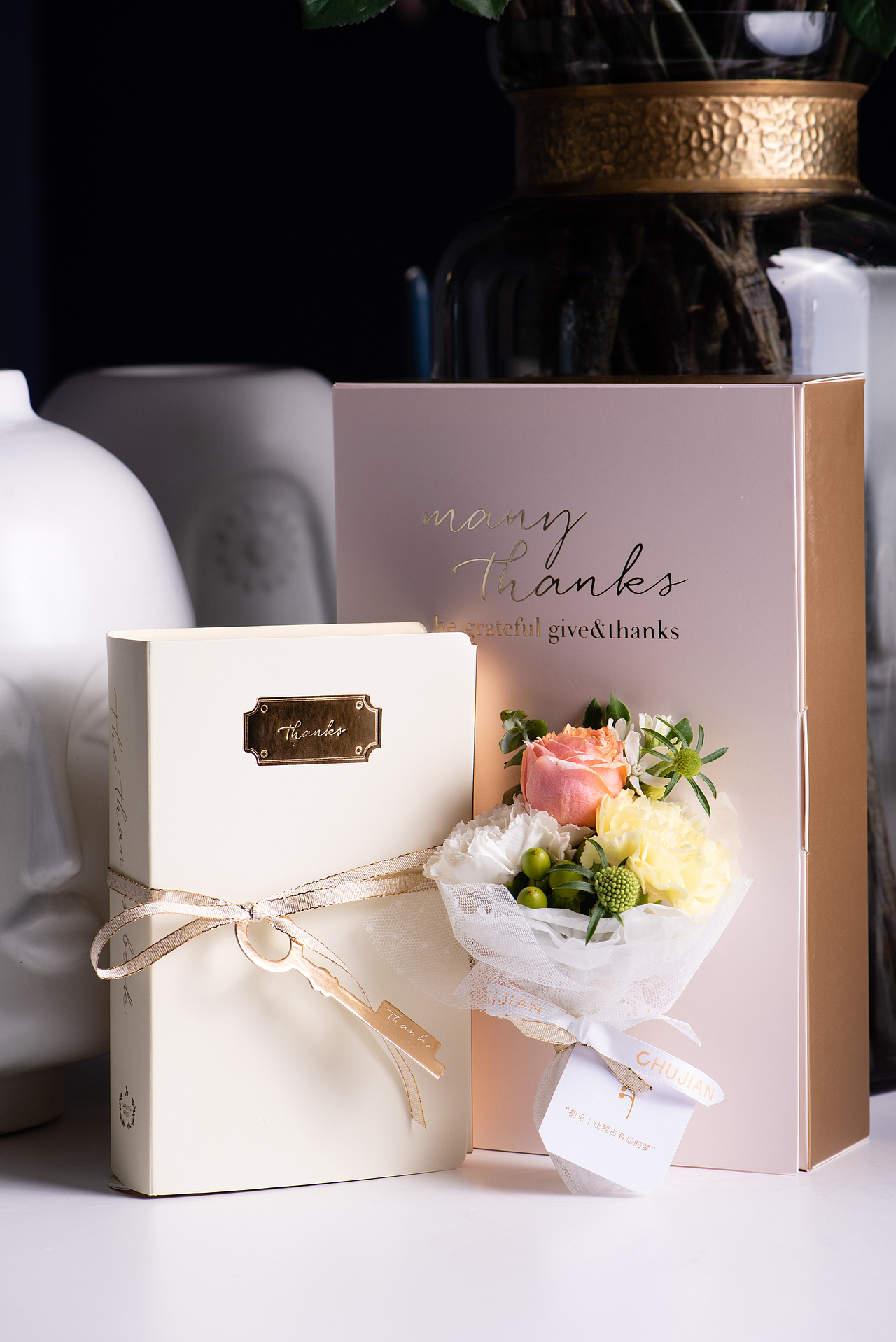 中秋月饼礼盒拍摄（图ZMTk3MDgwNDMy） - 产品摄影 - 站酷设计师陈陈昶君原创素材 - 站酷ZCOOL