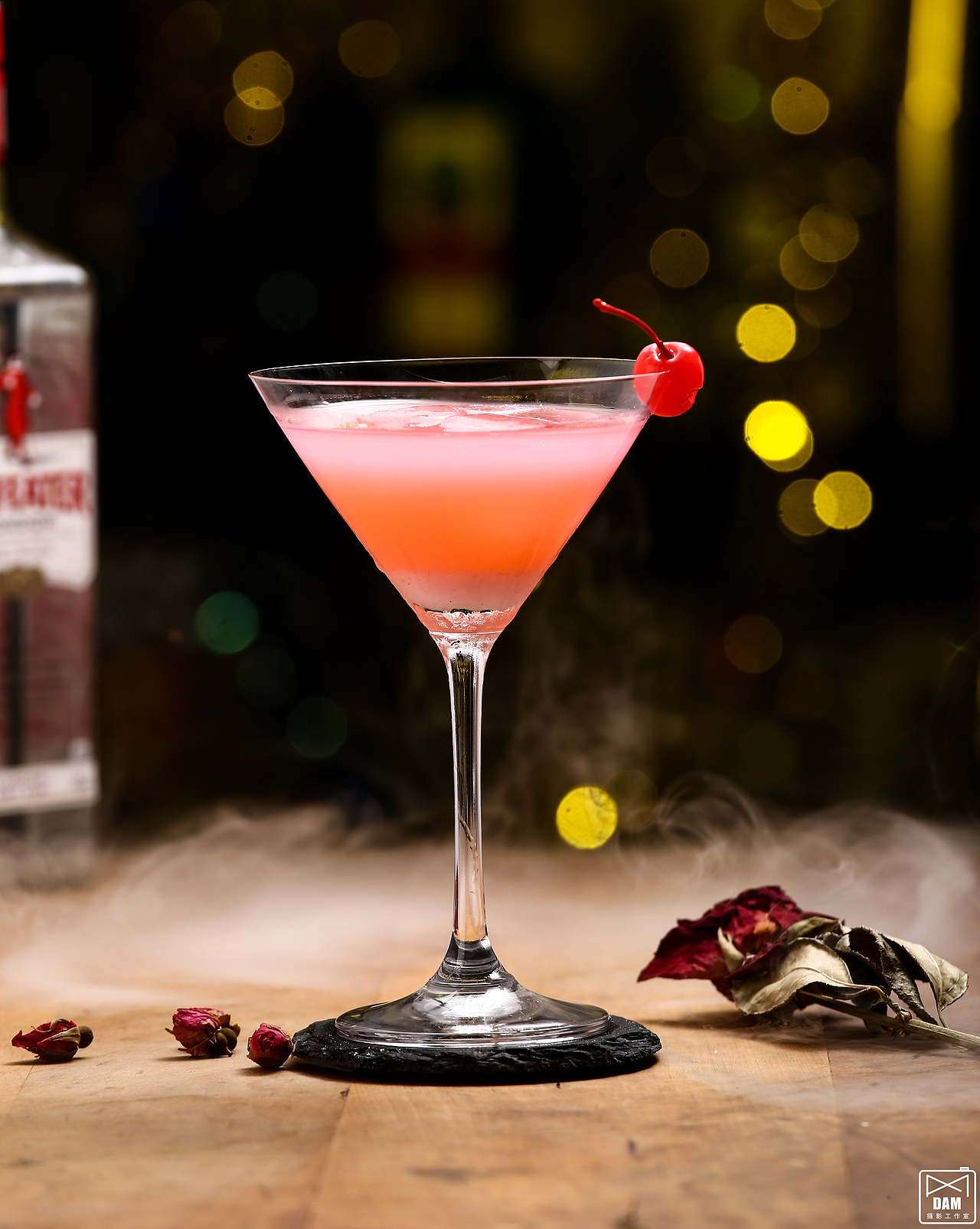 马天尼杯（图ZMjg4Mjg3MTI0） - 产品摄影 - 站酷设计师柒条的微醺日记原创素材 - 站酷ZCOOL