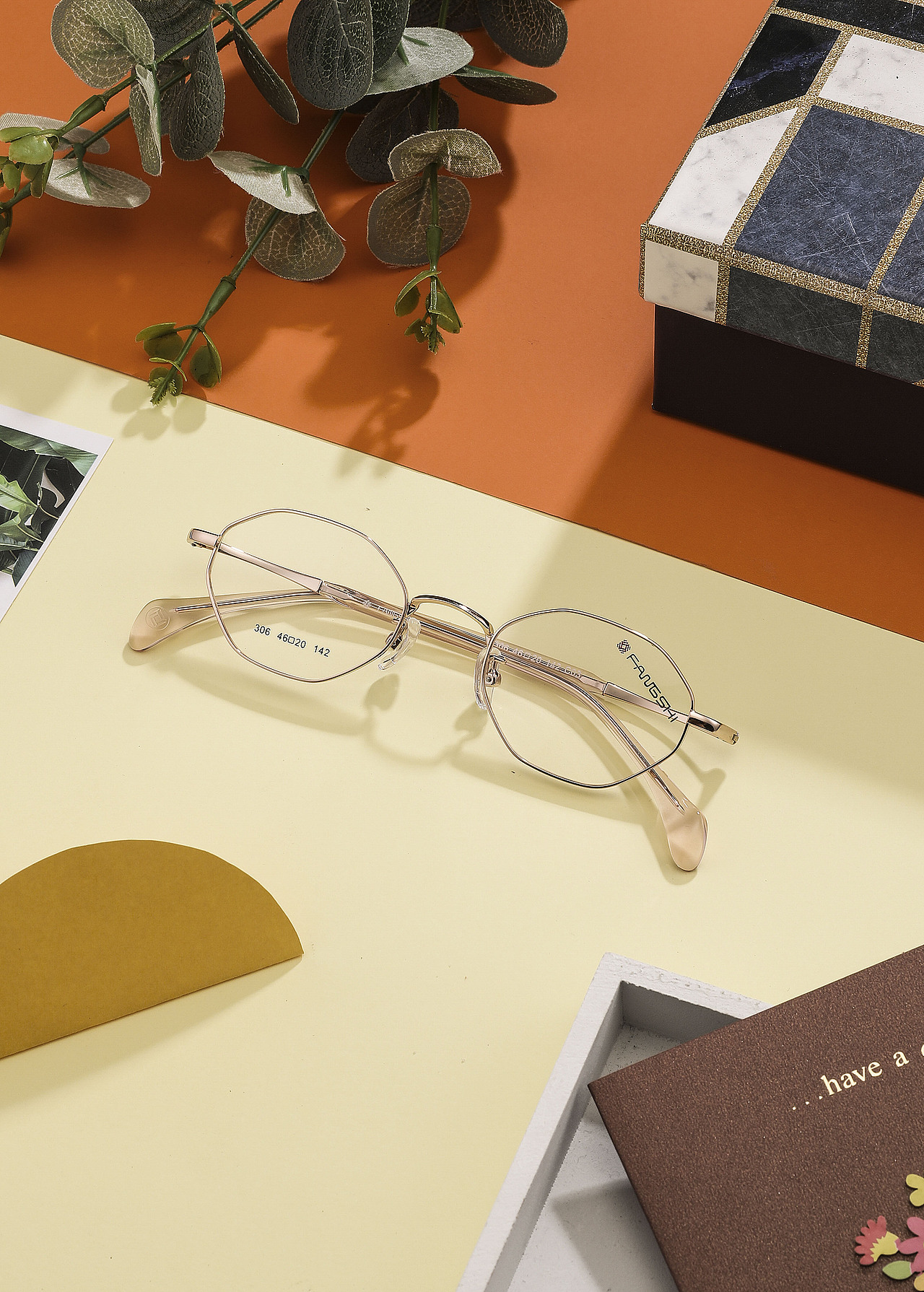 2019新款眼镜拍摄（图ZMTg2NzQwMzcy） - 产品摄影 - 站酷设计师JINJ原创素材 - 站酷ZCOOL