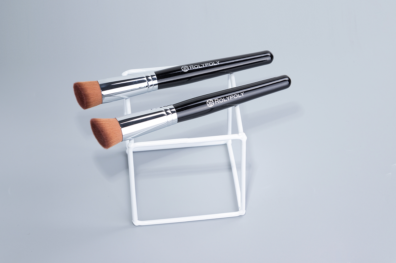 斜头圆面粉底刷