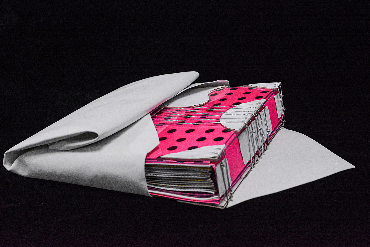 《a pop guitar》书籍装帧设计——概念书