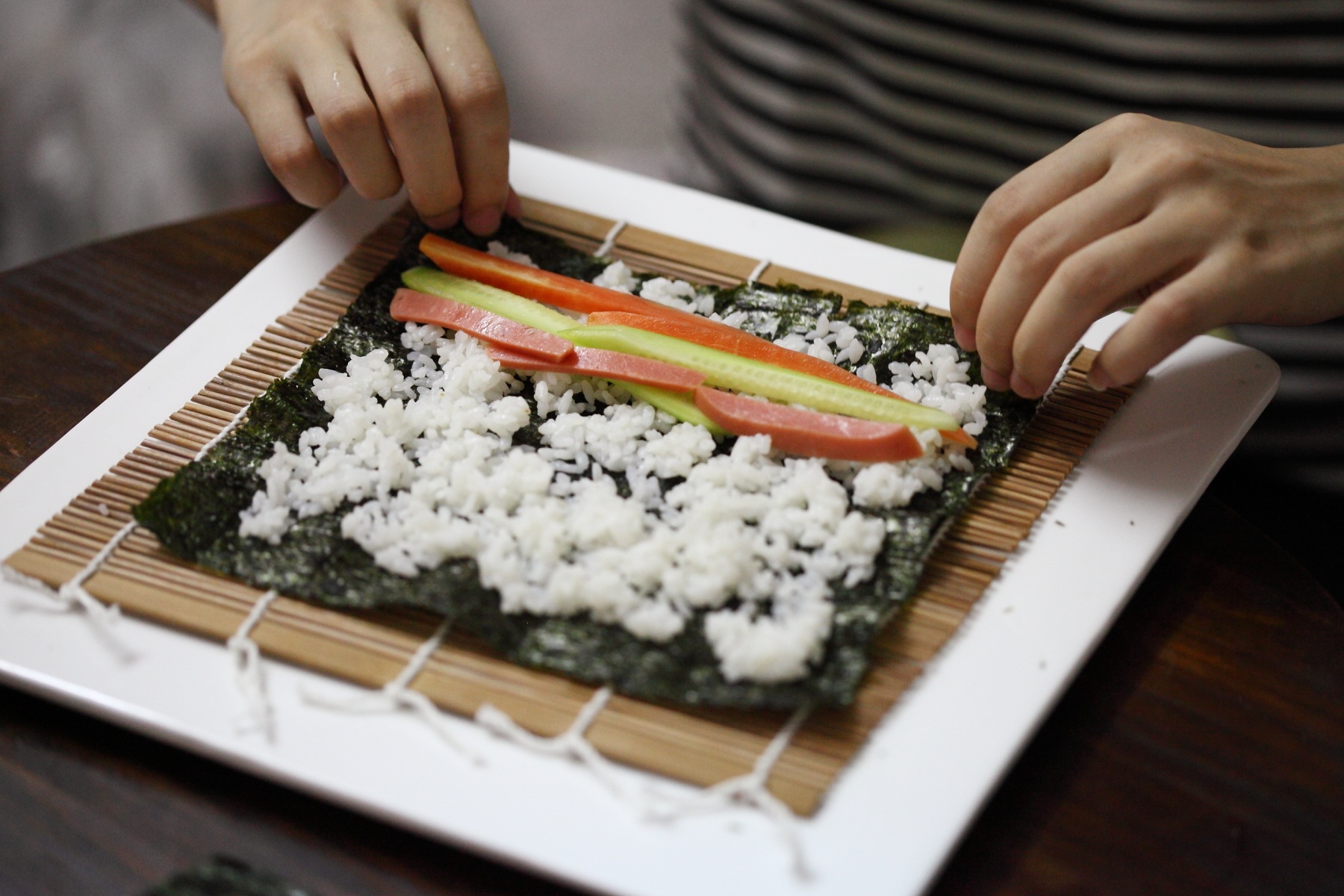 韩式紫菜包饭怎么做_韩式紫菜包饭的做法_豆果美食