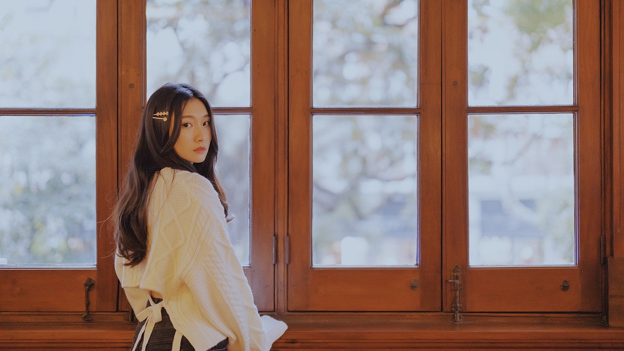 喜欢神游的小姐姐