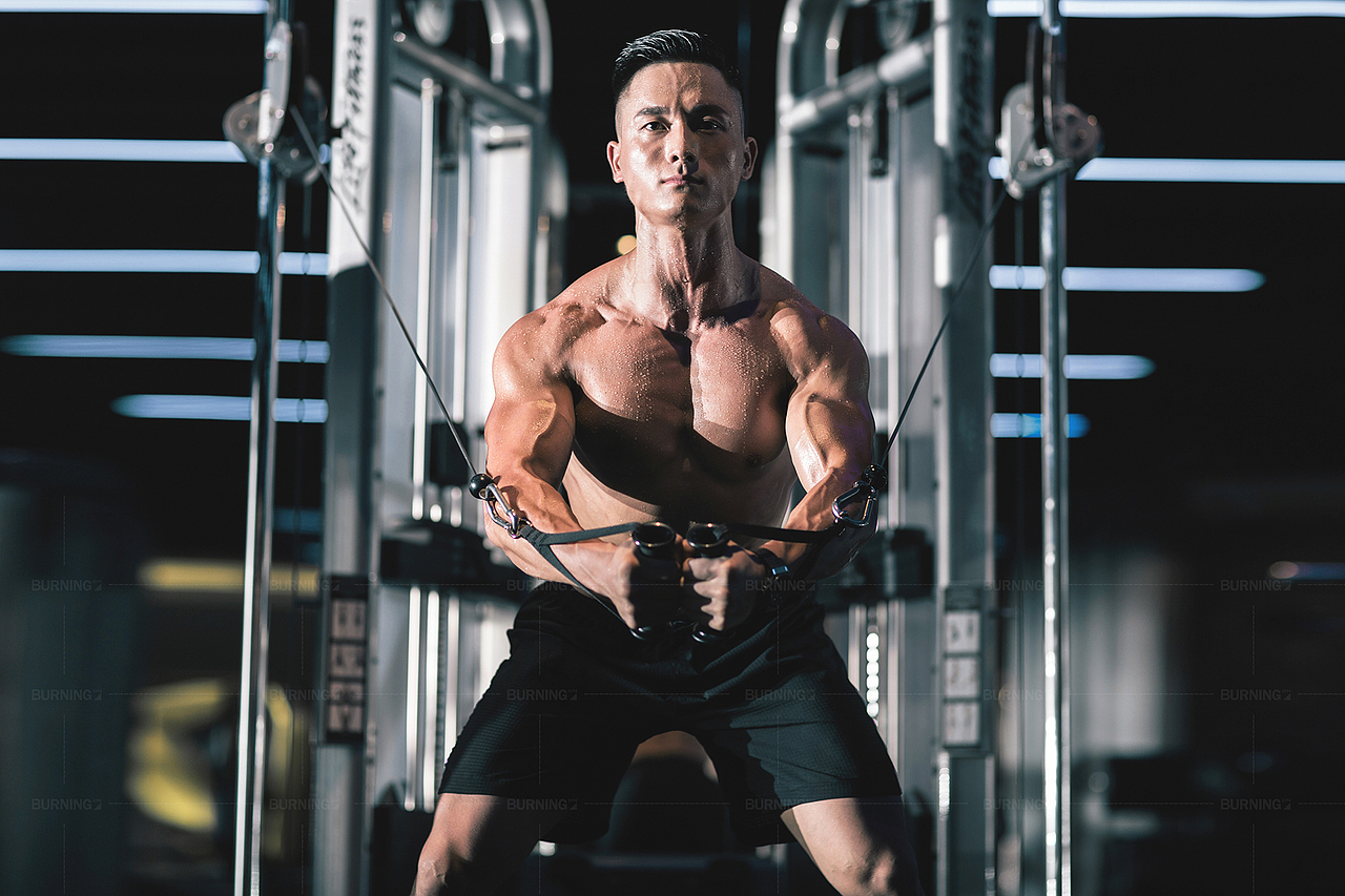 火石健身 2018 A/W BURNINS（图ZMTIyNDA1MTg0） - 时尚/艺术摄影 - 站酷设计师安东Nerv原创素材 - 站酷ZCOOL