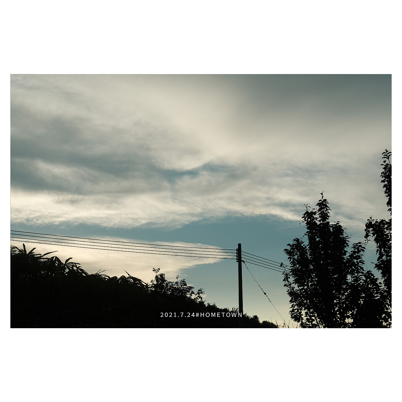 2021.7.25#HOMETOWN（图ZMjY0MDg3Mzg4） - 人文/纪实摄影 - 站酷设计师田园里的大肥猪原创素材 - 站酷ZCOOL