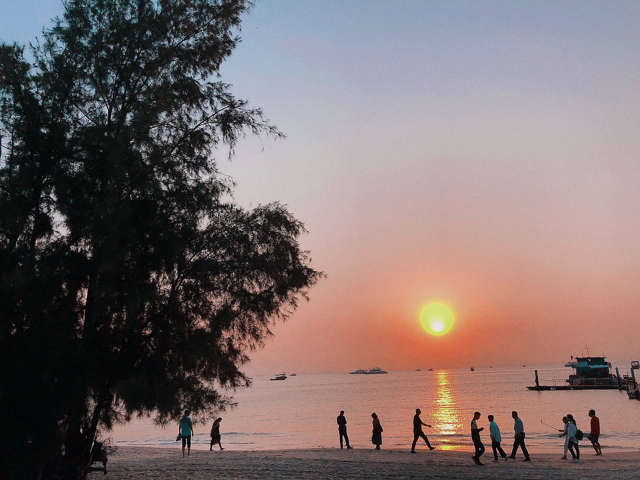 夕陽（圖ZMTg1OTEzODI4） - 人文/紀實攝影 - 站酷設計師半月未滿原創(chuàng)素材 - 站酷ZCOOL