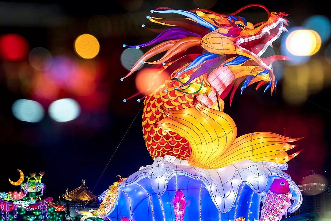 上传一组彩灯效果图