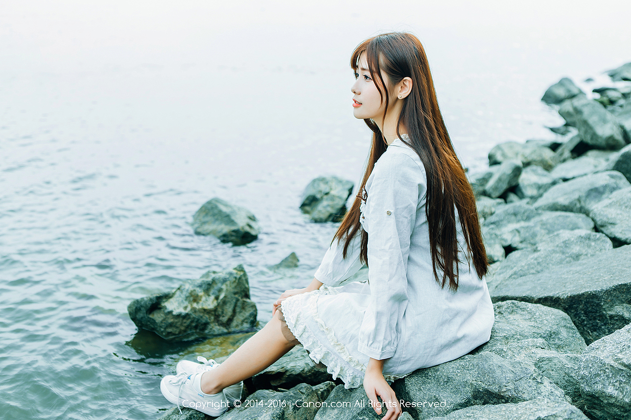 聽海（圖ZNjI5MjUzNjQ=） - 人像攝影 - 站酷設計師木木映畫原創(chuàng)素材 - 站酷ZCOOL