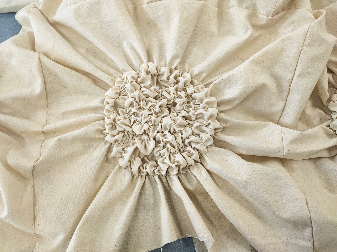 服装设计工作室日常练习（图ZMjAwNDk1Njky） - 其他服装 - 站酷设计师lucretiayang原创素材 - 站酷ZCOOL