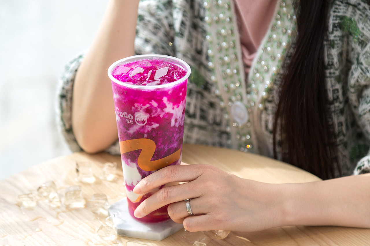 一组自然光拍摄