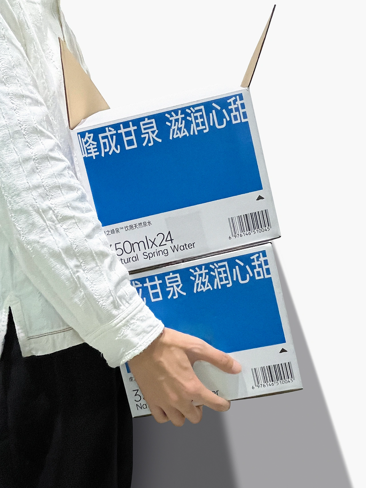 峰山的水丨水包装设计 ASUO DesignOffice&copy;