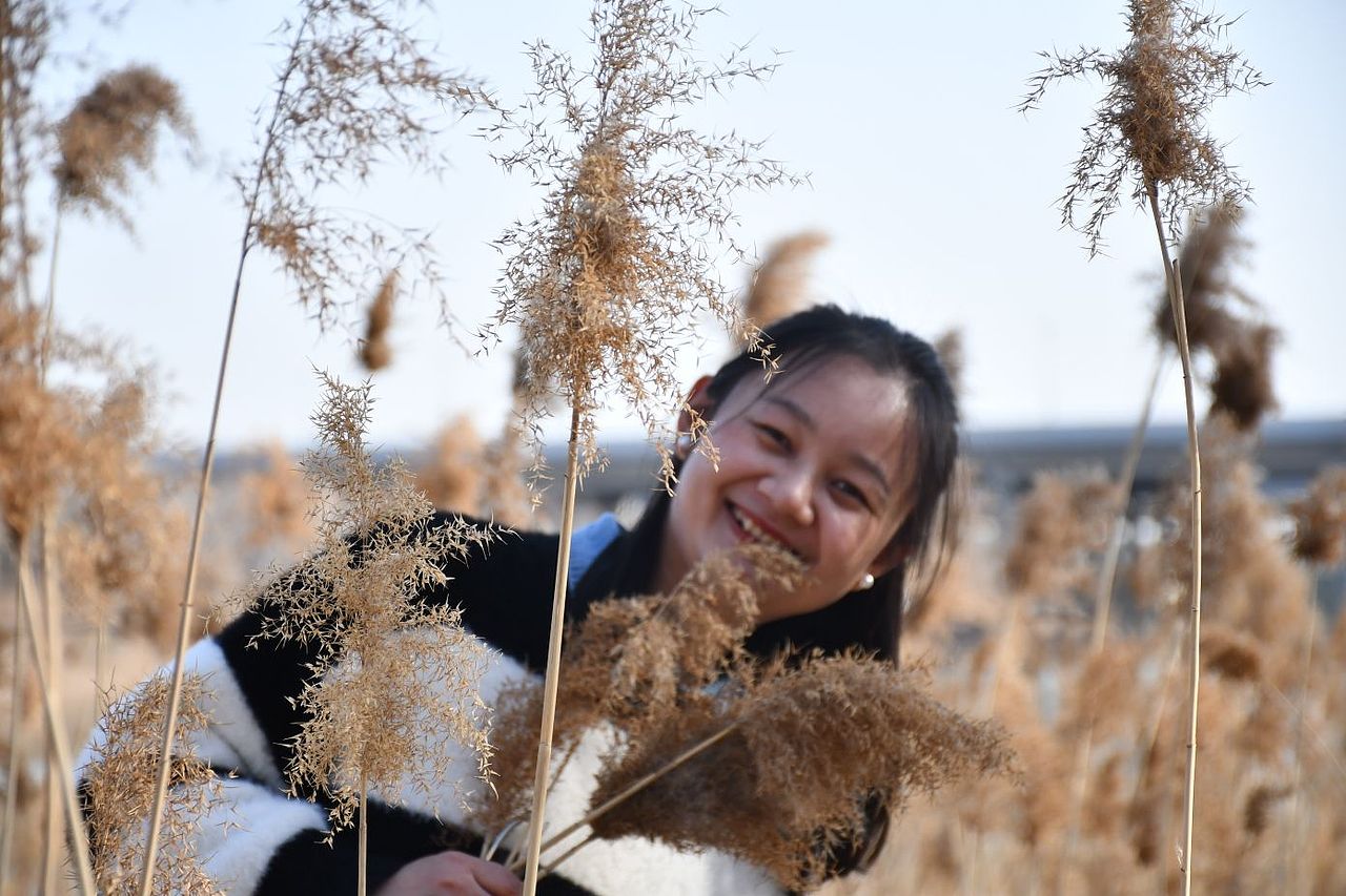 初春风光（图ZMzMzNDM4OTc2） - 人像摄影 - 站酷设计师王霸天是小仙女原创素材 - 站酷ZCOOL