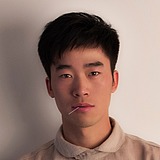追巴士的猪的头像