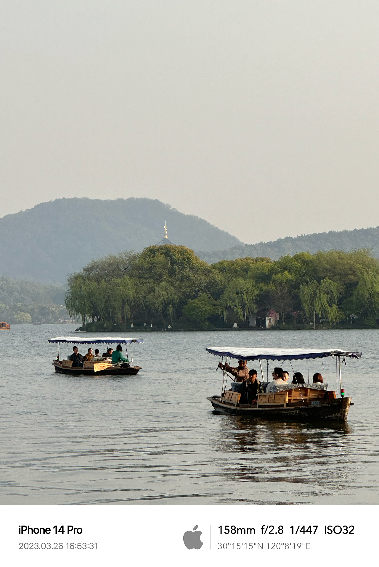 City walk隨拍~（圖ZMzUyNzYzMDQ0） - 人文/紀(jì)實攝影 - 站酷設(shè)計師三個DOU原創(chuàng)素材 - 站酷ZCOOL