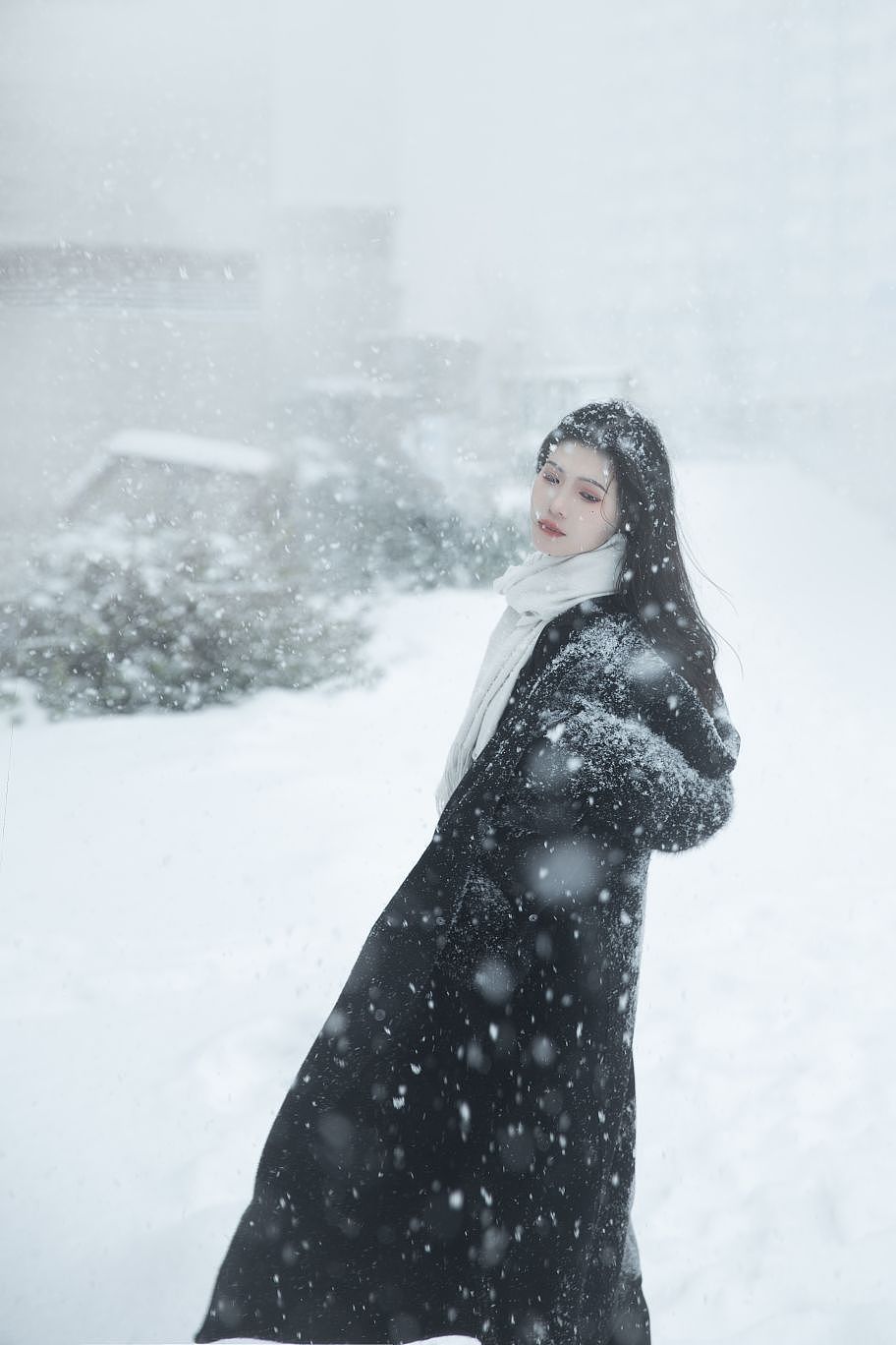 好久没发作品了,2023初雪送给你们