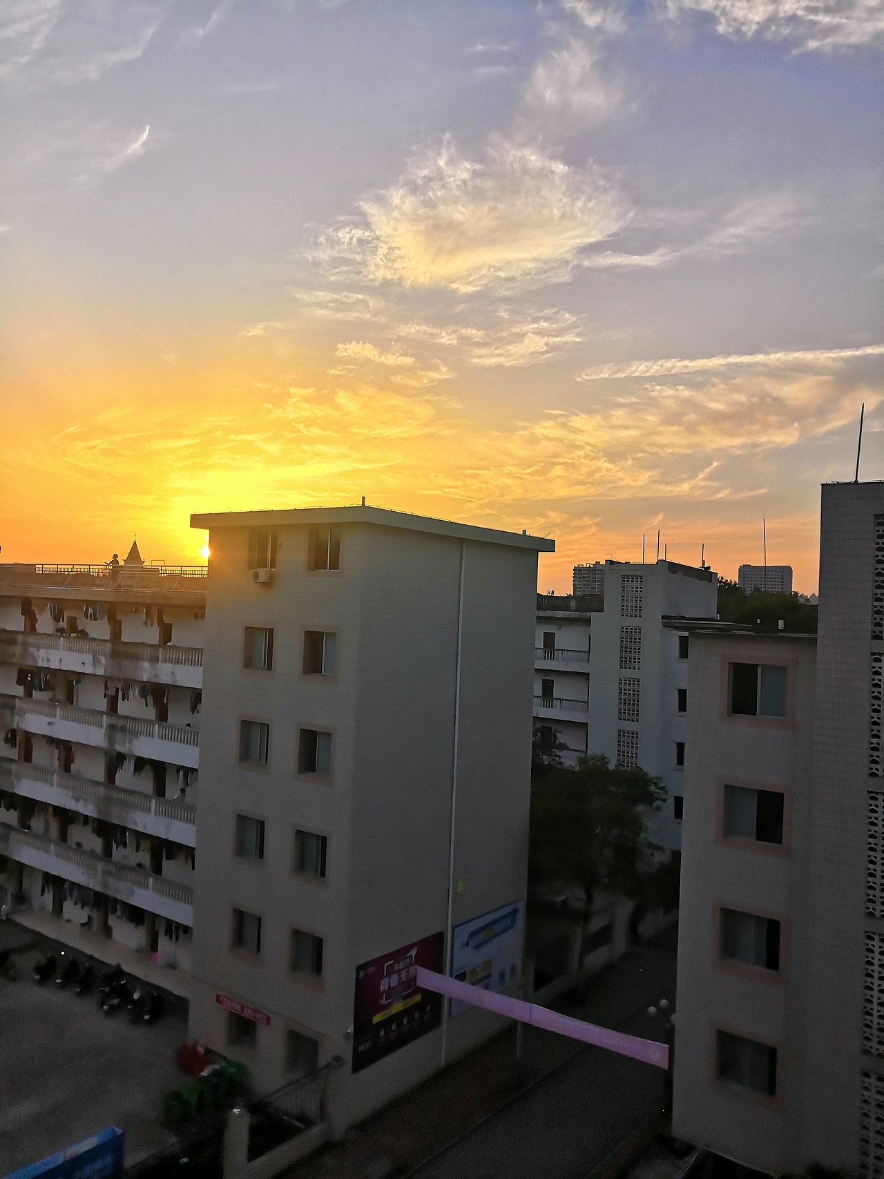 都是用手机拍的喜欢就关注一下吧嘻嘻