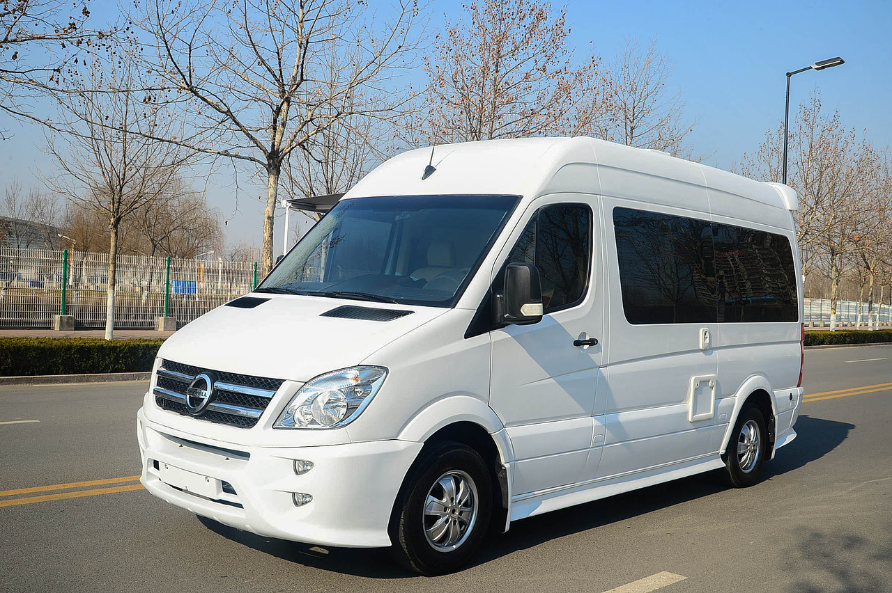 南京金龙b型商旅房车